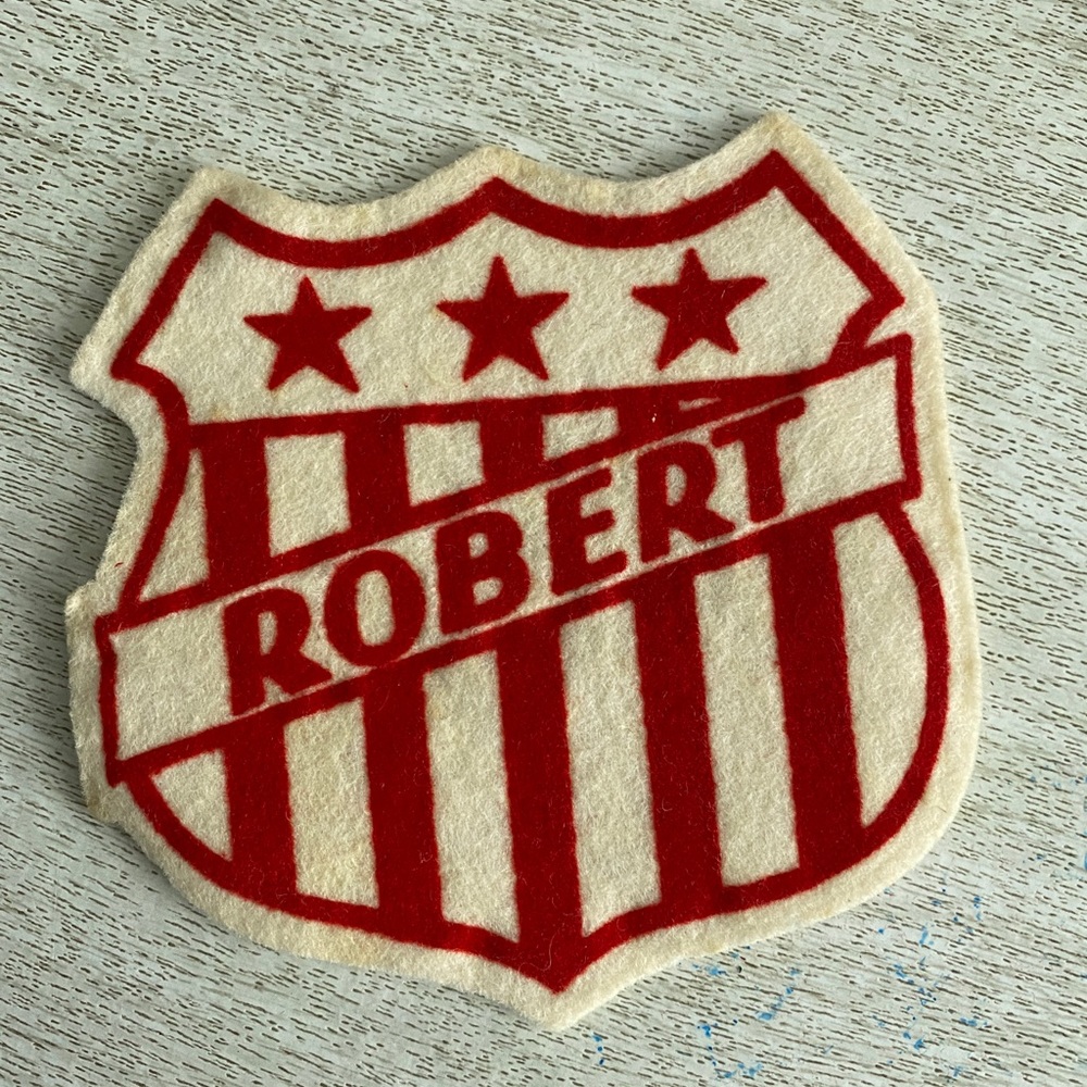 Vintage Sweater Varsity Name Patch The Felt Crafters “ Robert “ 1940s-50s